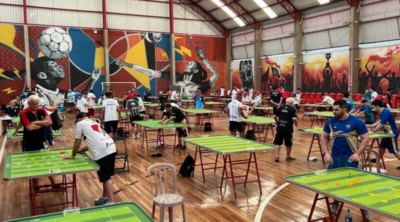 Campeões do sábado no Aberto de Sorocaba